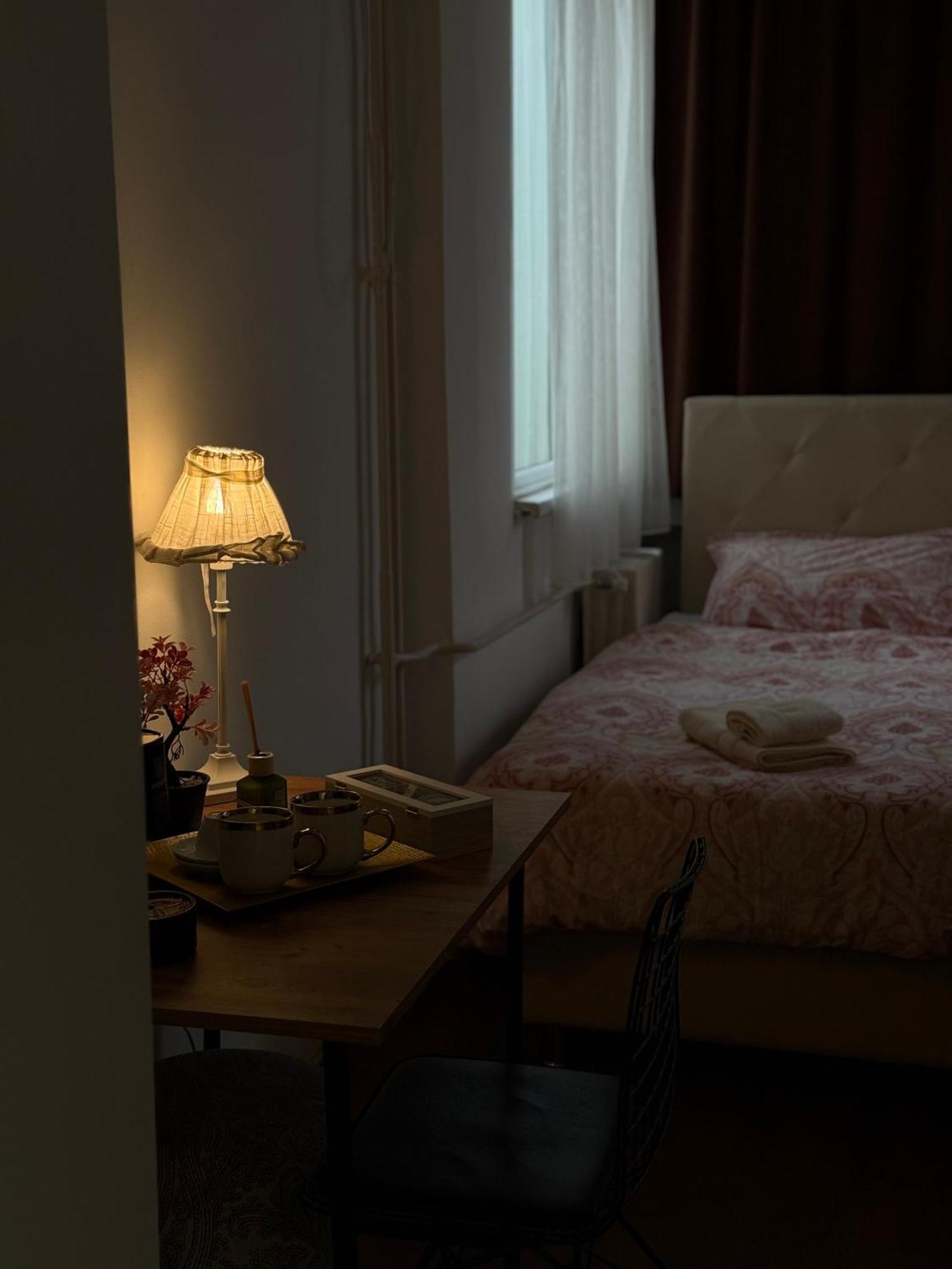 Mother Teresa Apartment Skopje Bagian luar foto
