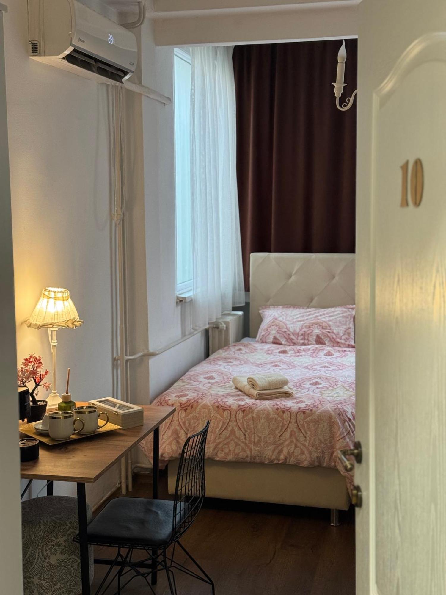 Mother Teresa Apartment Skopje Bagian luar foto